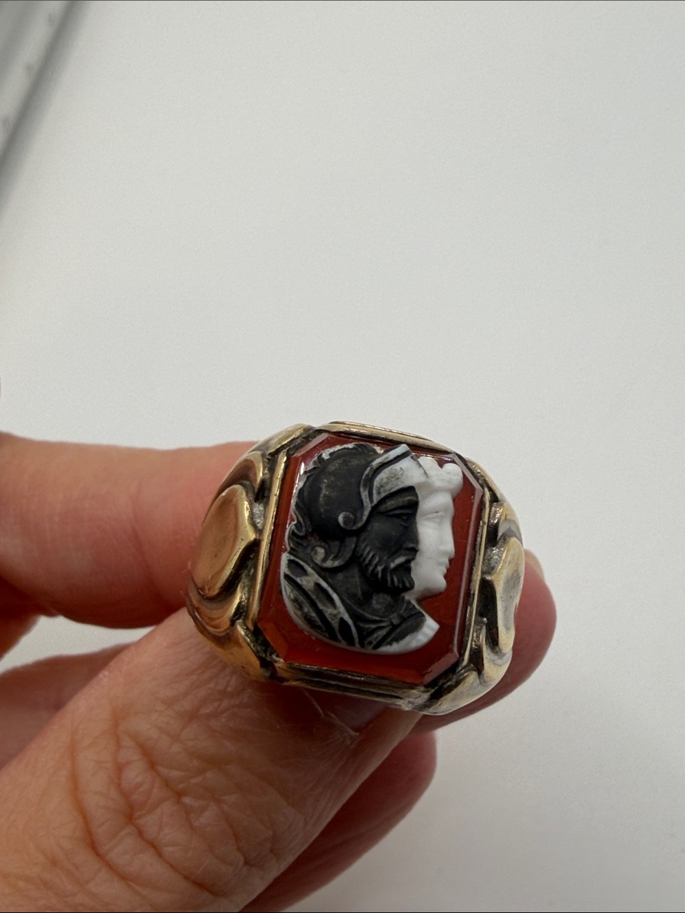 Men's Black Roman Soldier Cameo Signet Ring - Classic Gold-Tone, NOT GOLD sz 11